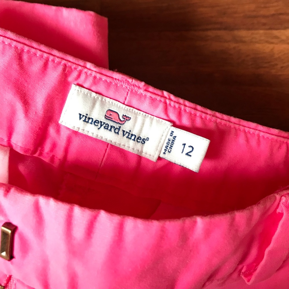 Vineyard Vines shorts - Picture 3 of 3